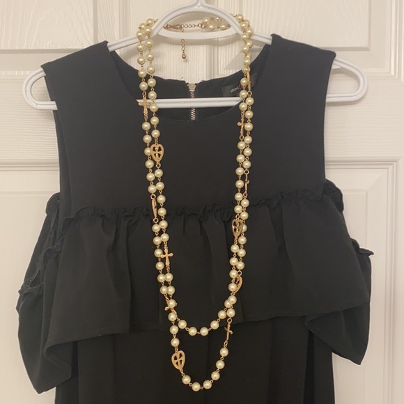 long faux pearl necklace - Picture 4 of 6